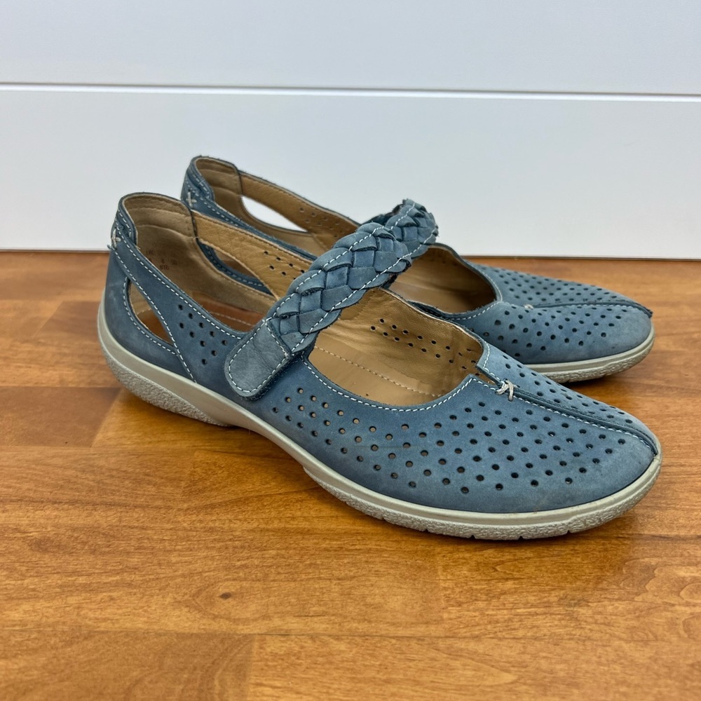 Hotter light blue Mary Jane’s size 8 blue comfort